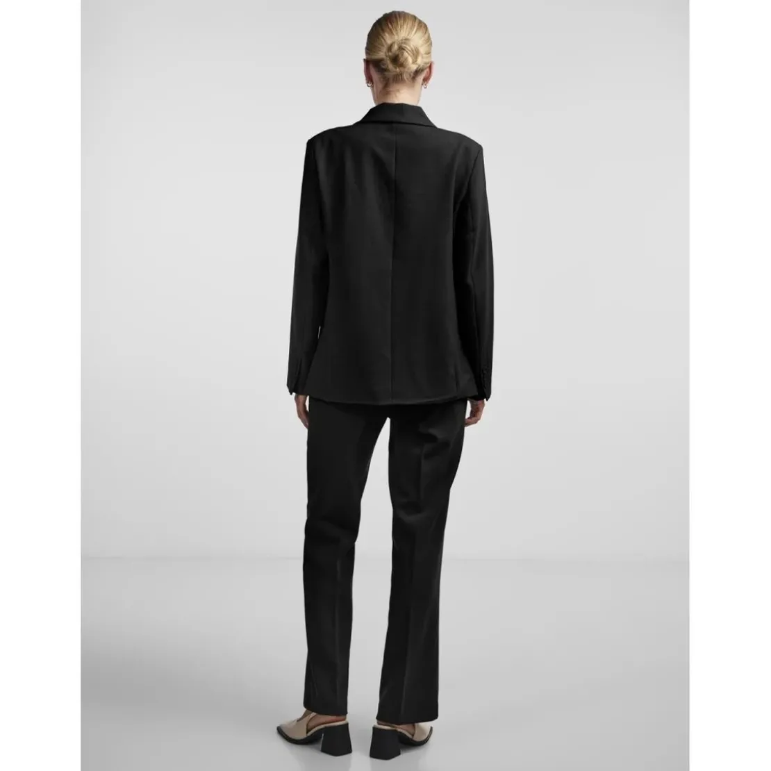 YASBlazer regular fit boutonné noir Kaye